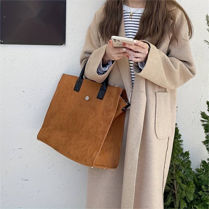 Dollcini Elegáns Női Laptoptáska – Professzionális Műbőr, Barna